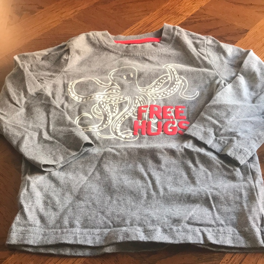 Carter’s boys bundle - Picture 5 of 8